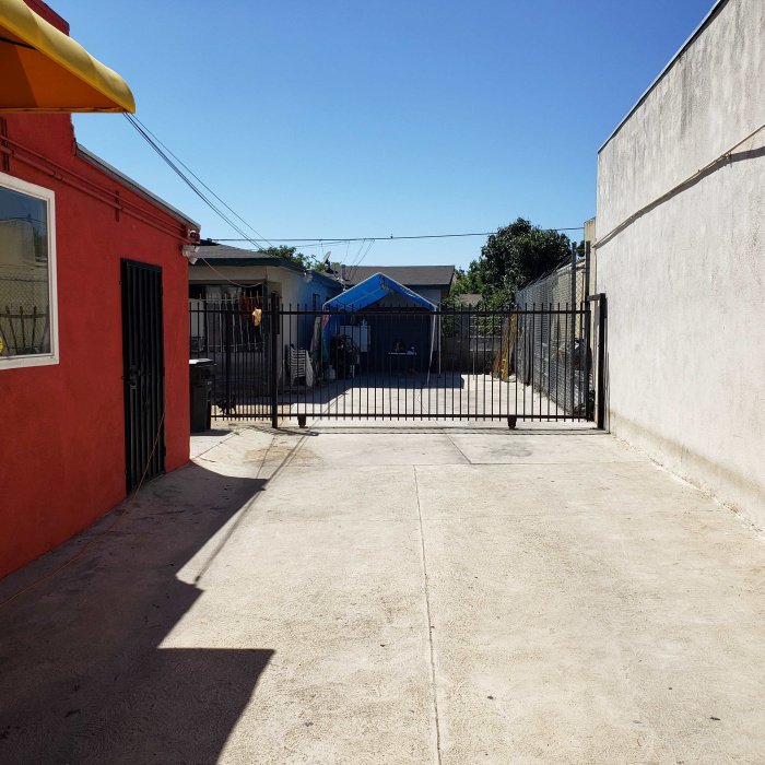 11111 Wilmington Ave, Los Angeles, California 90059, 2 Rooms Rooms,1 BathroomBathrooms,Office,Sold,Wilmington ,1029